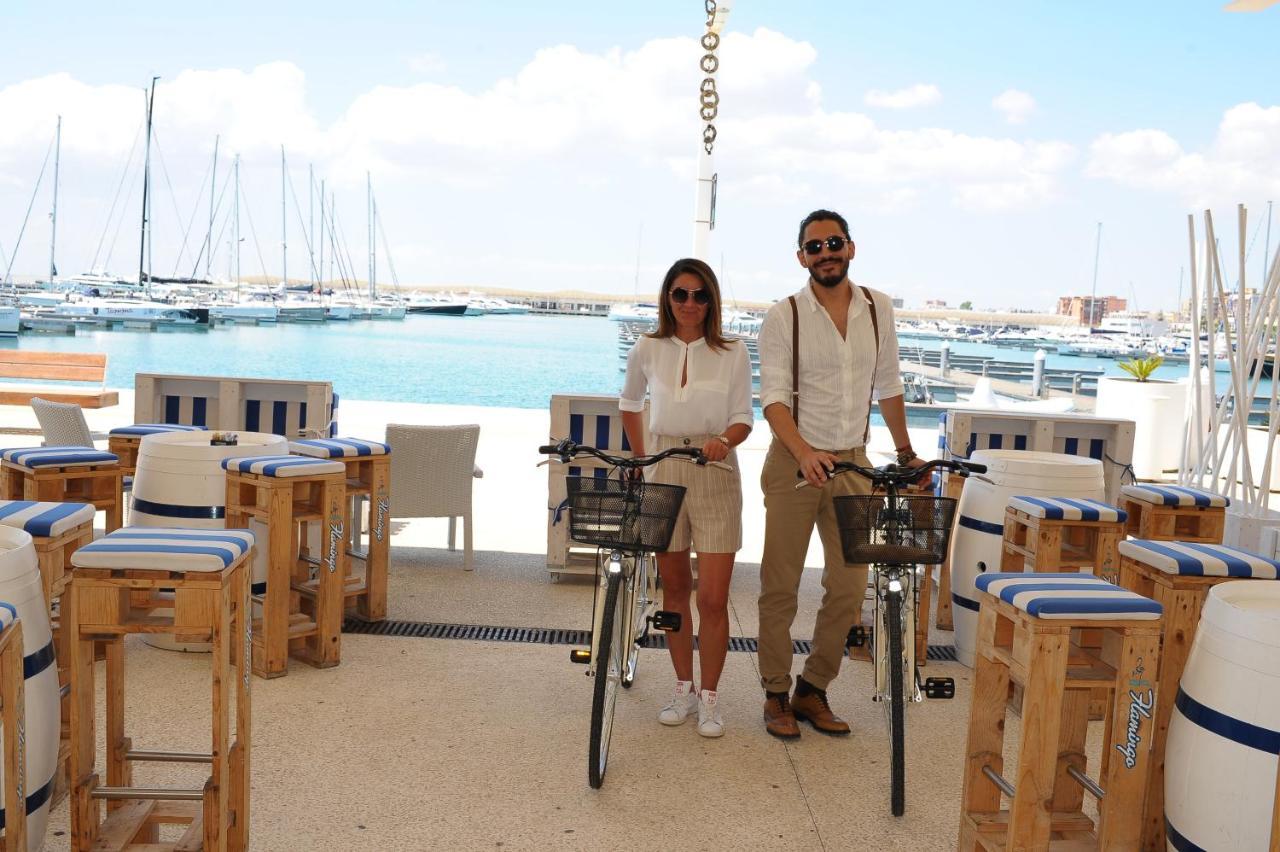 Marina Del Gargano Houseboat Otel Manfredonia Dış mekan fotoğraf