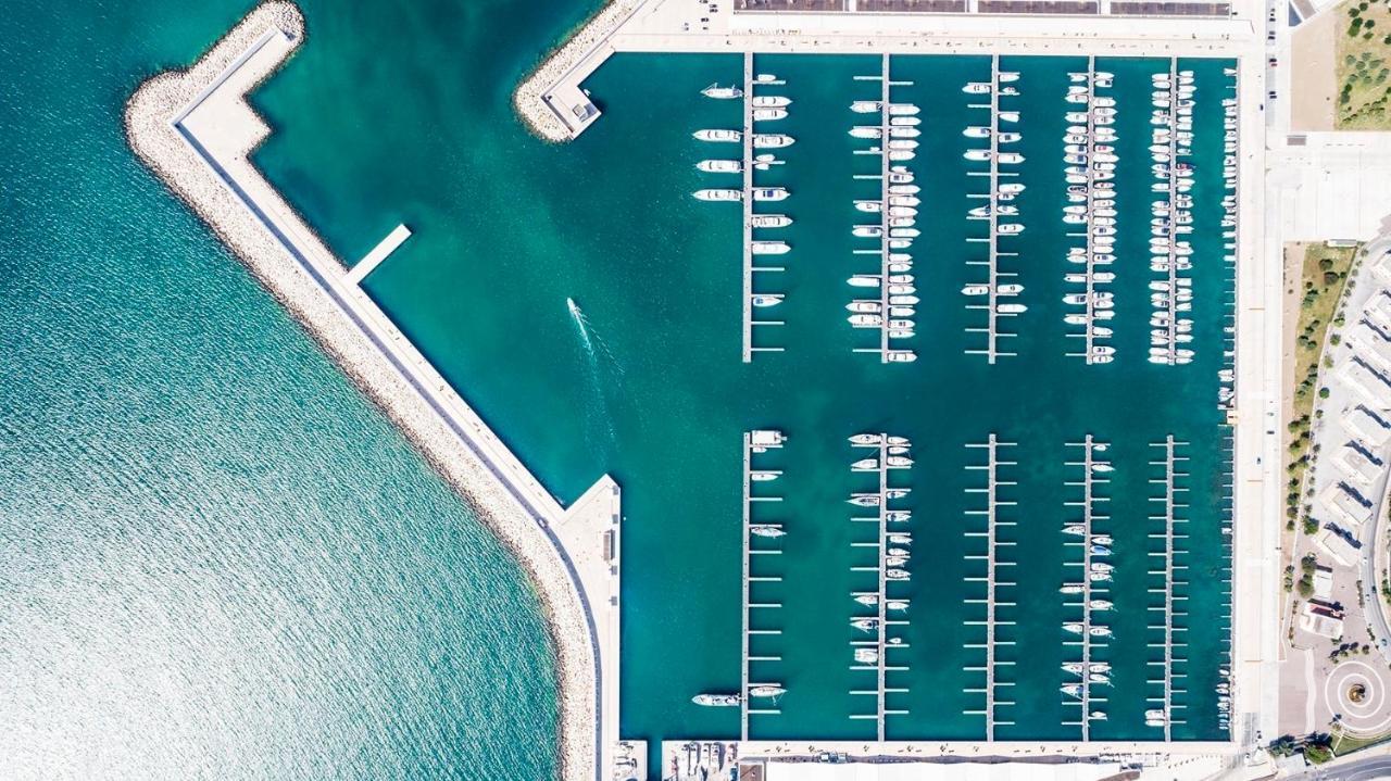Marina Del Gargano Houseboat Otel Manfredonia Dış mekan fotoğraf