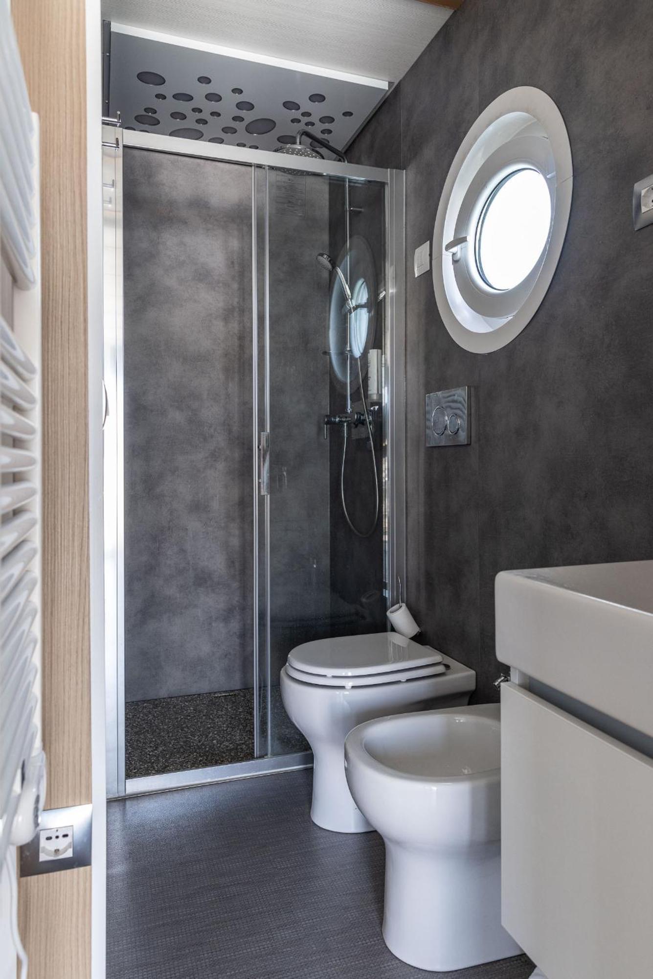 Marina Del Gargano Houseboat Otel Manfredonia Dış mekan fotoğraf